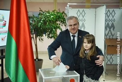 Мэр Гомеля Владимир Привалов: «Сегодня мы отдаем голос за экономическую, политическую и социальную стабильность»