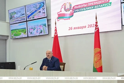 Лукашенко: выборы - это серьезная вещь, где нет места для "шоу" и "возни"