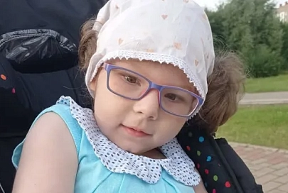 Маленькой Анечке из Новополоцка важна помощь каждого