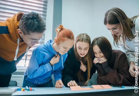Задачи со звездочкой: в БелГУТе прошла уникальная деловая игра «Время покажет»