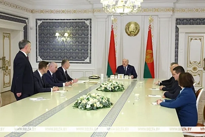 Президент Беларуси анонсировал "приличные изменения" по финансовым вопросам в спорте