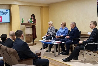 Преемственность и развитие государства: в главном управлении юстиции обсудили роль Конституции в жизни общества