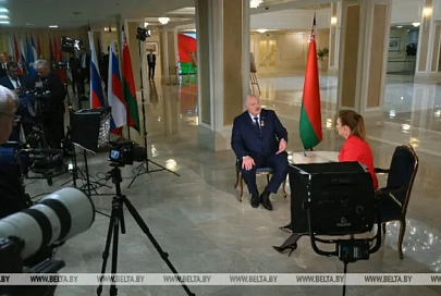 Президент Беларуси: люди по обе стороны фронта устали от войны в Украине, всем нужен мир