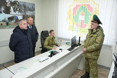 Служить с комфортом: новую погранзаставу в Наровле посетил Иван Крупко