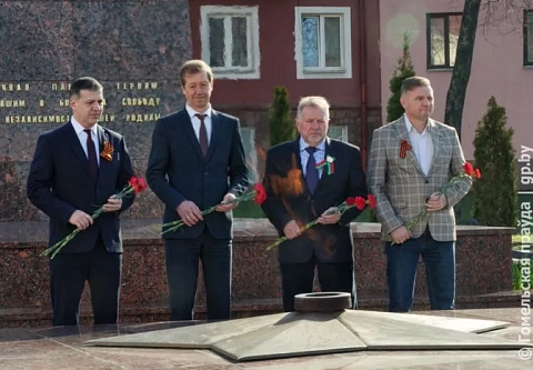 Память одна на всех: делегация Калужской области продолжает работу на Гомельщине