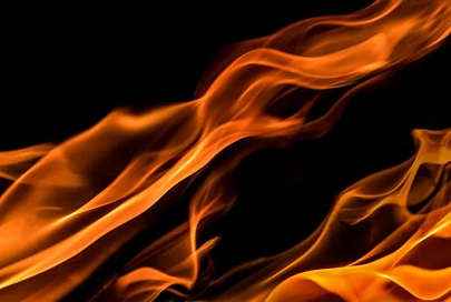 В Речицком районе зять спас тещу во время пожара