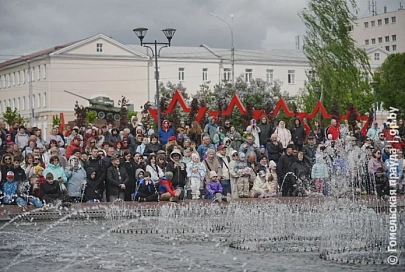 Под звуки музыки: фонтан у гомельского цирка начал радовать горожан