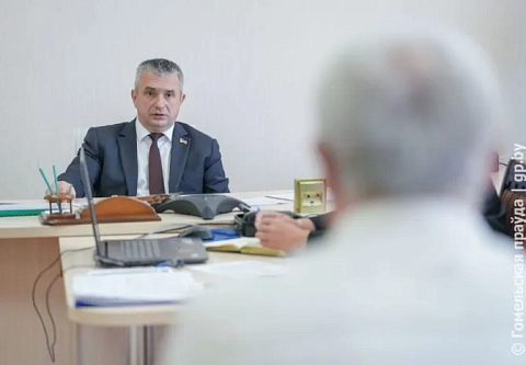 Люди хотят праздника: губернатор Иван Крупко провел прием граждан в Гомеле