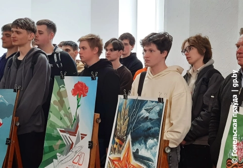 Война и Победа глазами молодежи. В БелГУТе открылась выставка краеведческо-художественного проекта «80 лет мужества, стойкости, подвига»