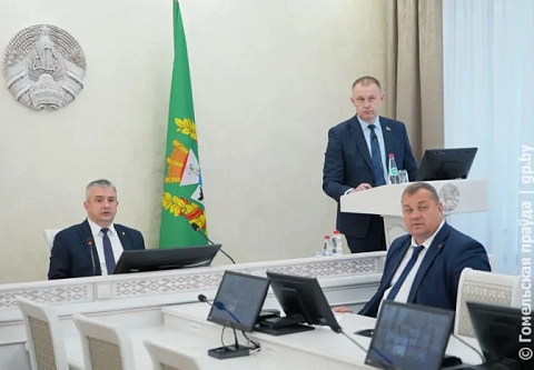 Погода для аграриев идеальная, не расслабляйтесь: совещание по вопросам сельского хозяйства провел председатель облисполкома Иван Крупко