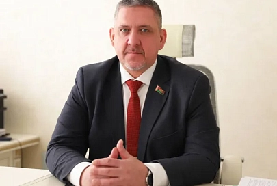 Член Совета Республики Беларусь Александр Новиков поздравляет c Международным днем защиты детей