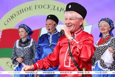 Сразу два президентских оркестра и бравые казаки. Атмосфера "Славянского базара в Витебске" 