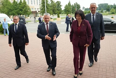 Председатель Совета Республики Наталья Кочанова прибыла в Рогачевский райисполком для проведения личного приема граждан