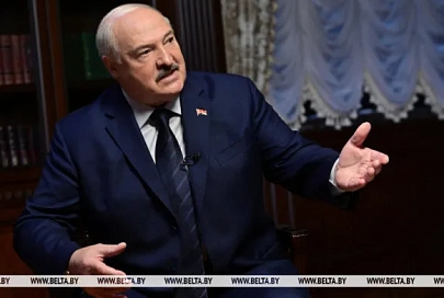 Лукашенко объяснил причины решения о переносе учений "Запад-2025" вглубь Беларуси 