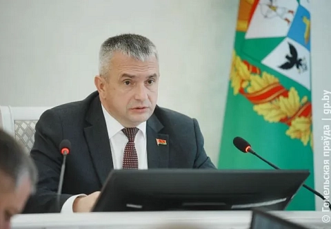 Ресурсов у всех достаточно: на губернаторской планерке обсудили готовность животноводческих помещений региона к зимне-стойловому периоду