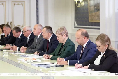 Закрытие магазинов на селе, завышение зарплаты руководства. Глава государства раскритиковал работу Белкоопсоюза