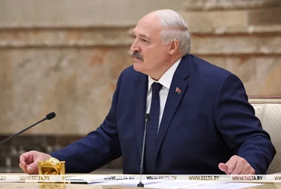 Лучше ничего, чем лишь бы что. Лукашенко ответил на предложение директивно внедрить в массы национальную идею