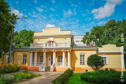 Раскрываем секреты Охотничьего домика в Гомеле и рассказываем, при чем здесь Александр Пушкин