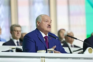 Лукашенко на ВНС: кроме Беларуси, нет в мире для нас другой светлой, доброй, любимой нами и любящей нас земли