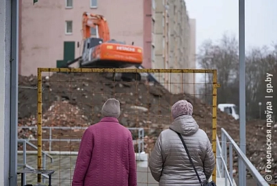 Сегодня жители соседних подъездов пострадавшего дома по улице Косарева возвращаются в свои квартиры