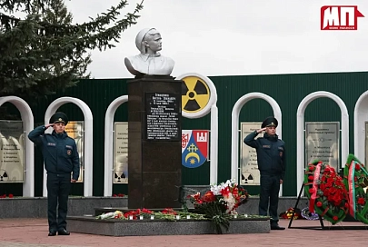 В Брагине прошел митинг-реквием, посвященный 40-летию аварии на ЧАЭС