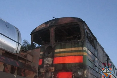 Пожар  в тепловозе грузового железнодорожного состава