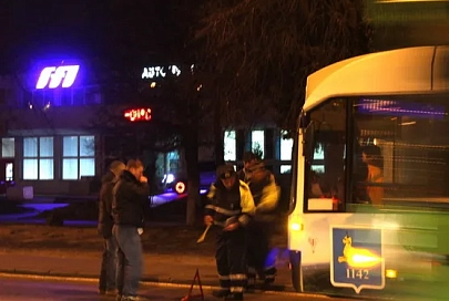 В Гомеле авария двух легковушек остановила троллейбусы