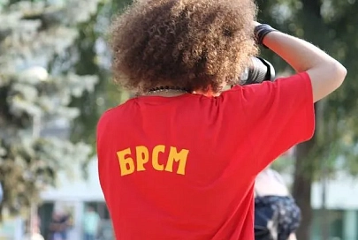 Возле универсама «Черниговский» в Новобелицком районе Гомеля вечером 5 августа прошла молодёжная акция «Славим землю предков»