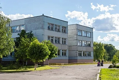 Cегодня в Гомеле спасателей вызвали в СШ № 59 на тушение горящей двери