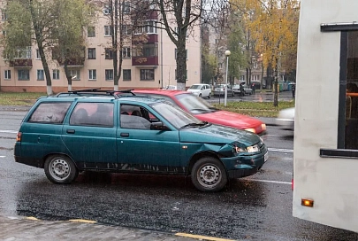 Авария на улице Советской возле остановки «Улица Чонгарской Дивизии»