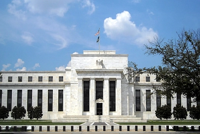 ФРС США подняла базовую ставку впервые с 2006 года