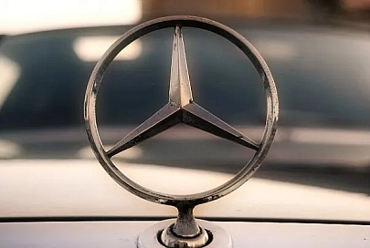 В Житковичском районе водитель выпал из «Мерседеса» на ходу