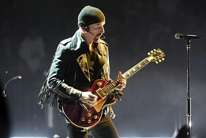 Гитарист U2 выступил в Сикстинской капелле в Ватикане