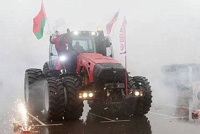 МТЗ представил самую мощную модель — трактор «Беларус-4522»