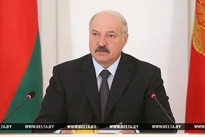 Лукашенко заявляет об отсутствии для Беларуси и ее союзников рисков от введения пятидневного безвизового въезда