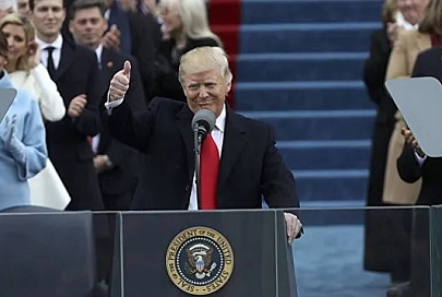 Трамп вступил в должность 45-го президента США