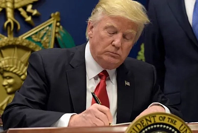 Дональд Трамп подписал указ под названием «Покупай американское и нанимай американцев»