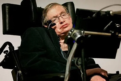 Стивен Хокинг напугал человечество искусственным интеллектом