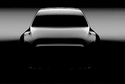 Tesla опубликовала очертания будущего кроссовера на электрической тяге