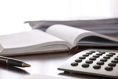 Разрыв в зарплате мужчин и женщин в мире остается на уровне 23% 