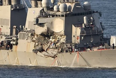 Пропавшие моряки с эсминца ВМС США найдены погибшими