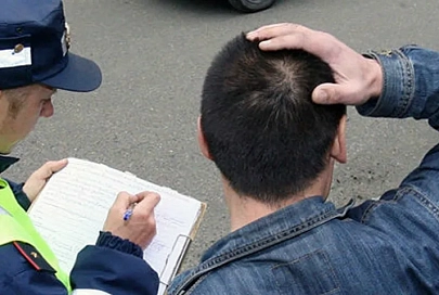 В Гомеле нетрезвый водитель пытался дать взятку сотрудникам ГАИ: возбуждено уголовное дело 