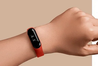 В сентябре для покупателей будет доступен браслет Xiaomi с функцией бесконтактной оплаты