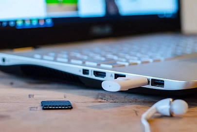 Microsoft разрешила вынимать флешку без "безопасного извлечения"