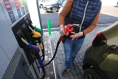 Топливо на АЗС в Беларуси с 19 мая дорожает на 1 копейку