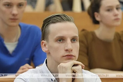 Сто баллов на ЦТ по физике получили 15 человек