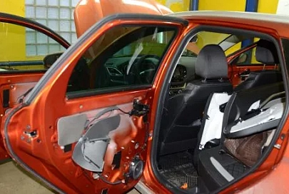 Lada Vesta получила долгожданную доработку дверей  