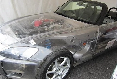 Полностью прозрачная Honda S2000 появилась на дорогах Японии