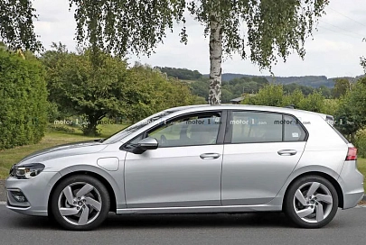 Новый VW Golf готовится к премьере