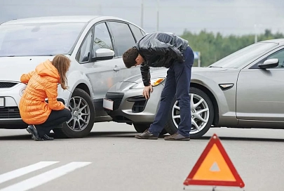 При незначительном ДТП консультируйтесь по номеру 140, а не 102 - ГАИ